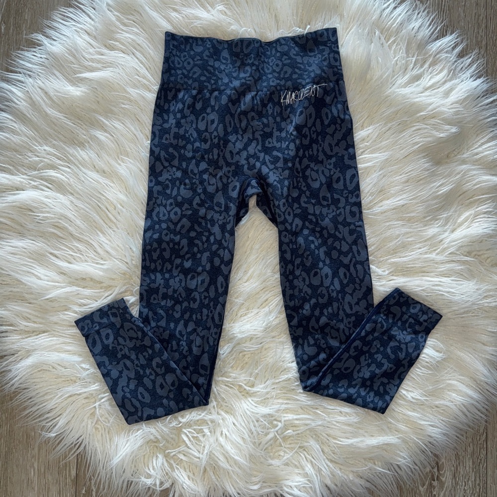 Blue Leopard Print Leggings